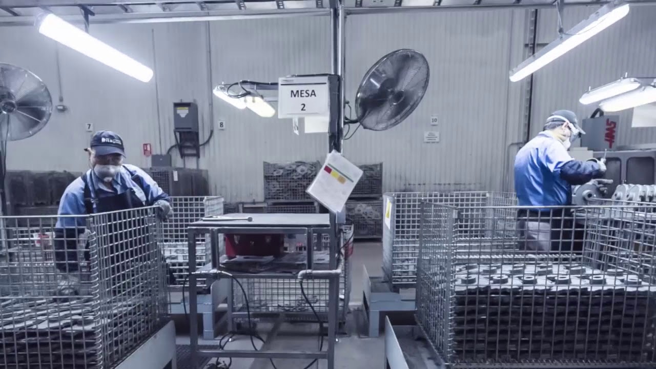 Tuyển 9 nam đúc lò
